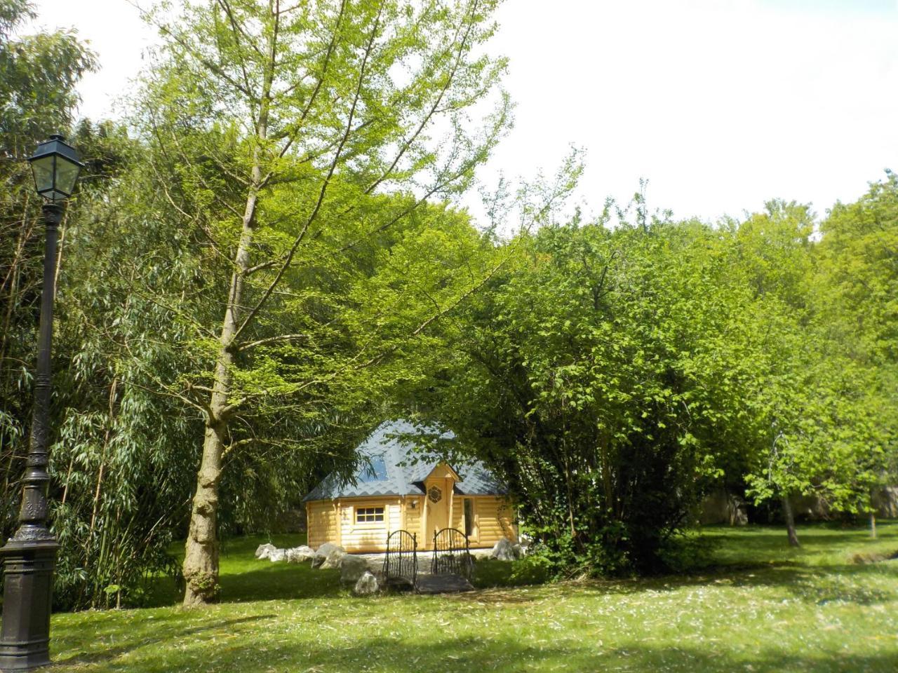 Le Moulin De Pommeuse Acomodação com café da manhã Exterior foto